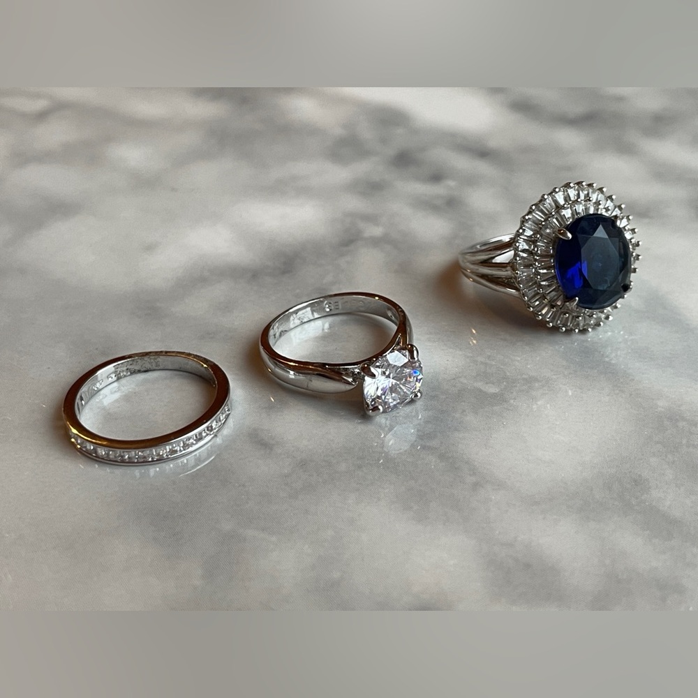 Lot of 3 - Costume Jewelry Rings